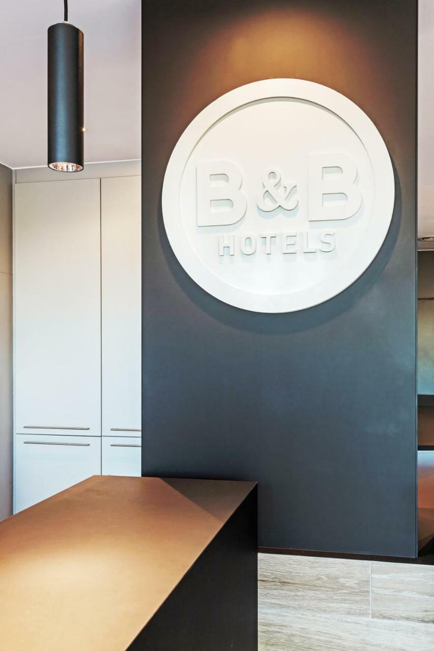 B&B Hotel Oviedo Viella  Exterior photo